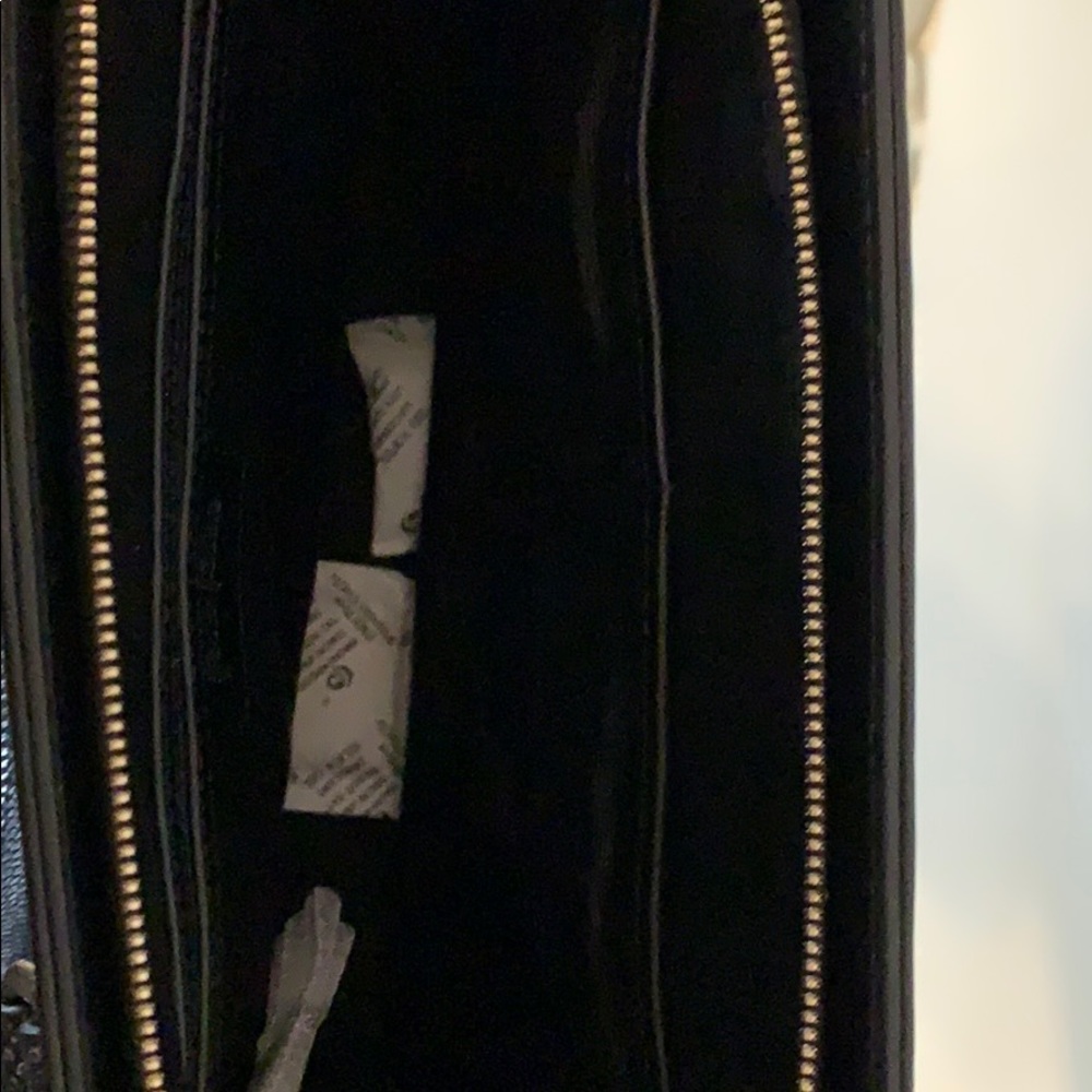 🇬🇷 NWOT Folli Follie Black Crossbody/Hand Bag w/ Dust Bag purchased in E… - Picture 4 of 16